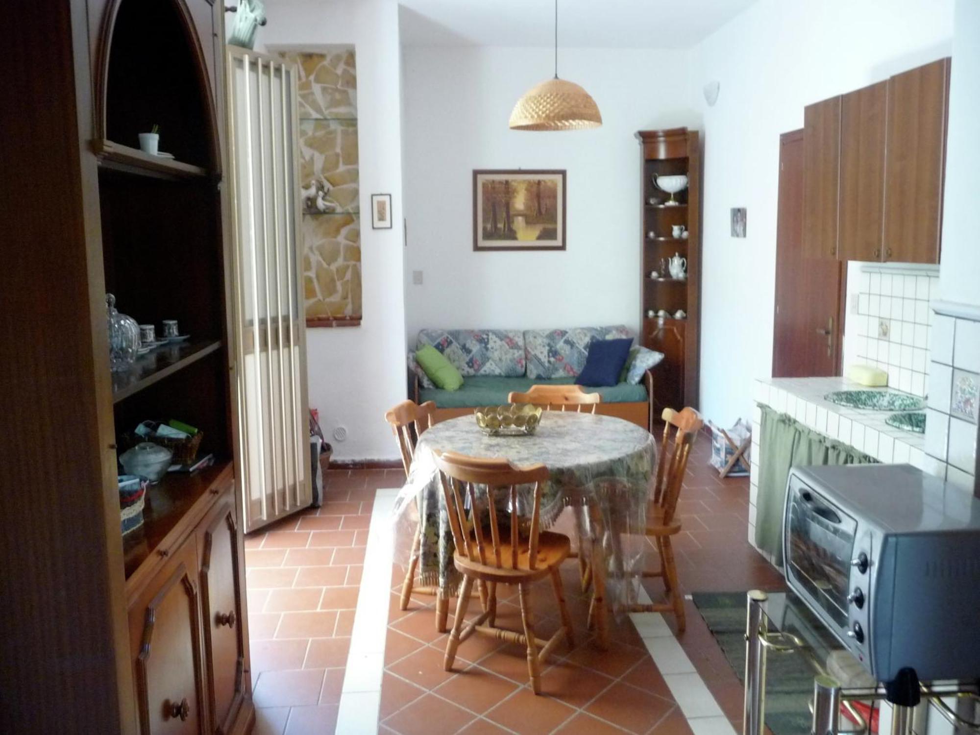 Casa Unifamiliar Con Jard N Privado Villa Agnone Bagni Luaran gambar