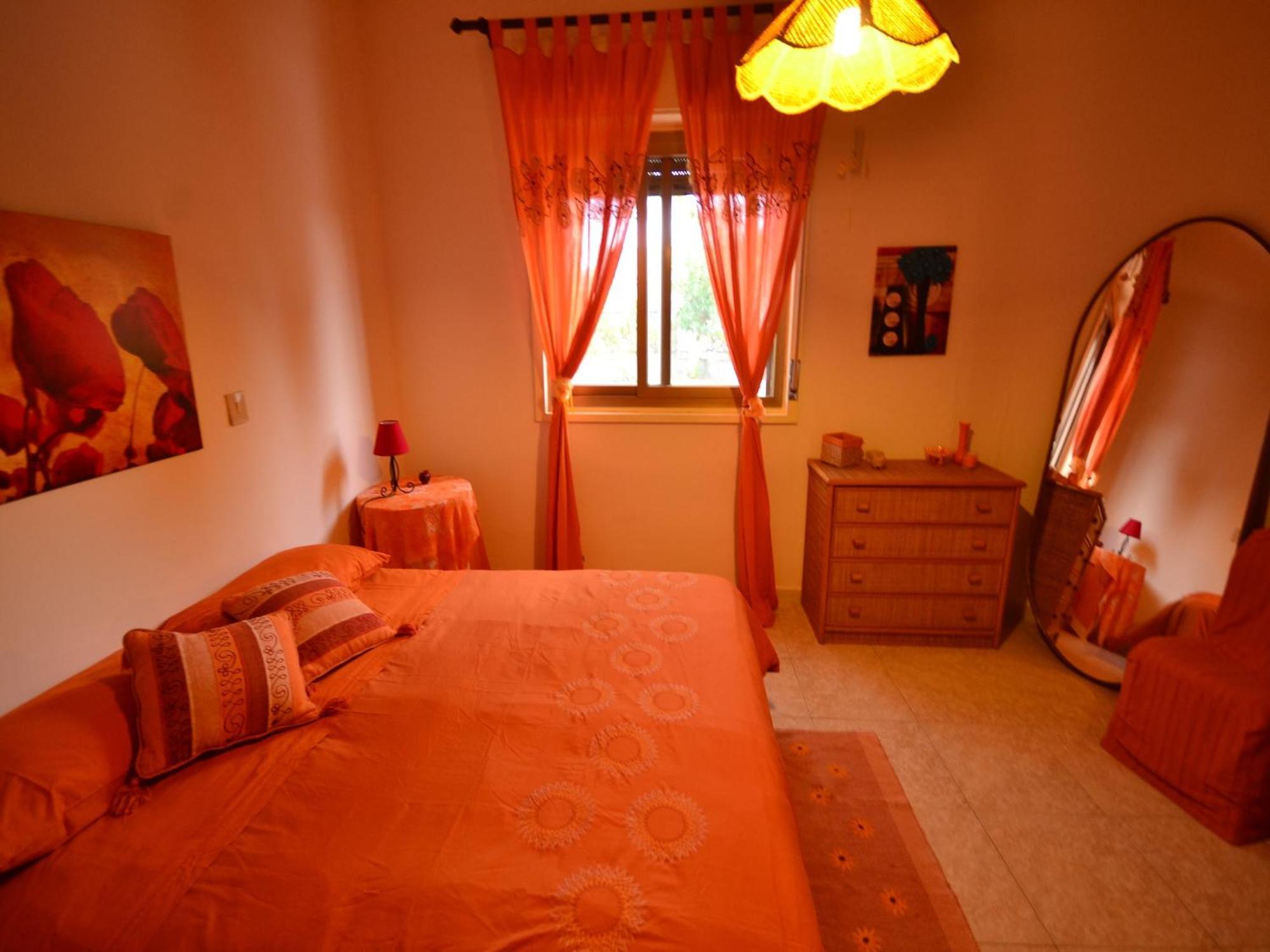 Casa Unifamiliar Con Jard N Privado Villa Agnone Bagni Luaran gambar